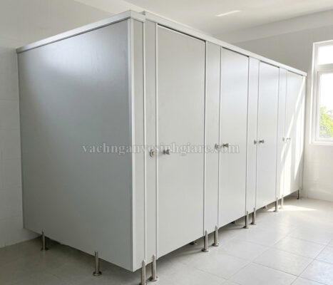 Báo giá và đơn vị thi công vách ngăn vệ sinh compact cdf chuyên nghiệp cho khu công nghiệp